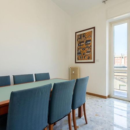 Garibaldi Two Bedrooms By Halldis Μιλάνο Εξωτερικό φωτογραφία